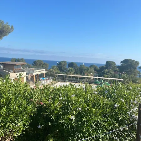 Hugo1 Apartament *