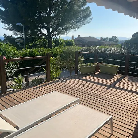 Hugo1 Apartament *